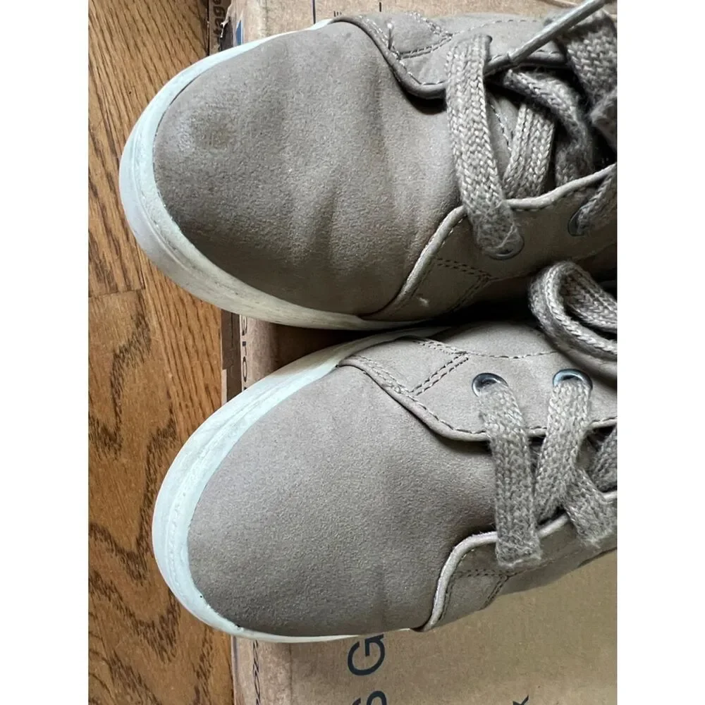 Wonderly Tan Sneaker Boot Size 7
